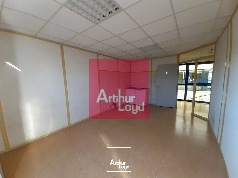 Bureaux - Location - CLERMONT FERRAND - 63000 - 300-577 - 7752249