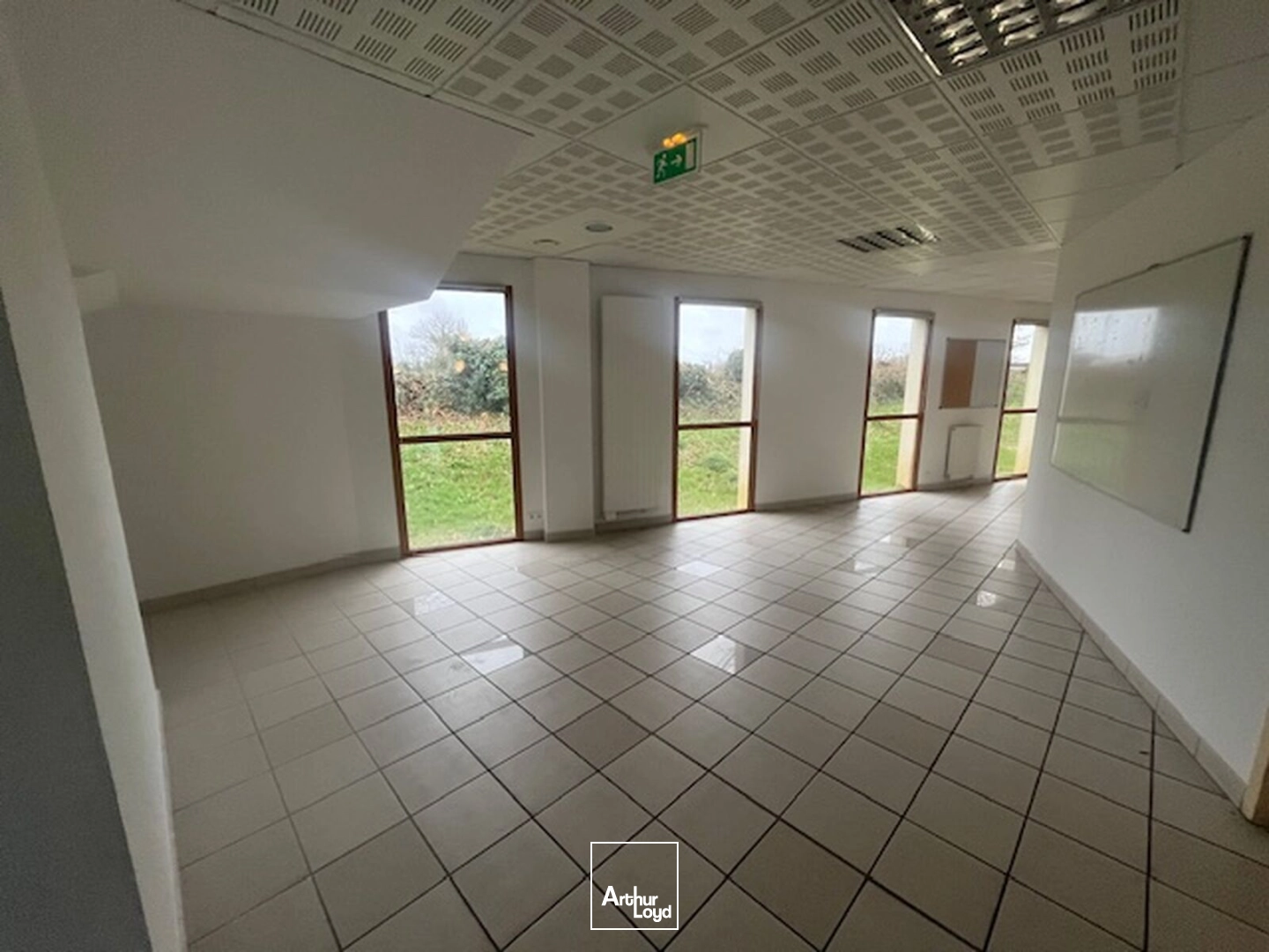 Bureaux - Location - SAINT EVARZEC - 29170 - 760-760 - 7752488