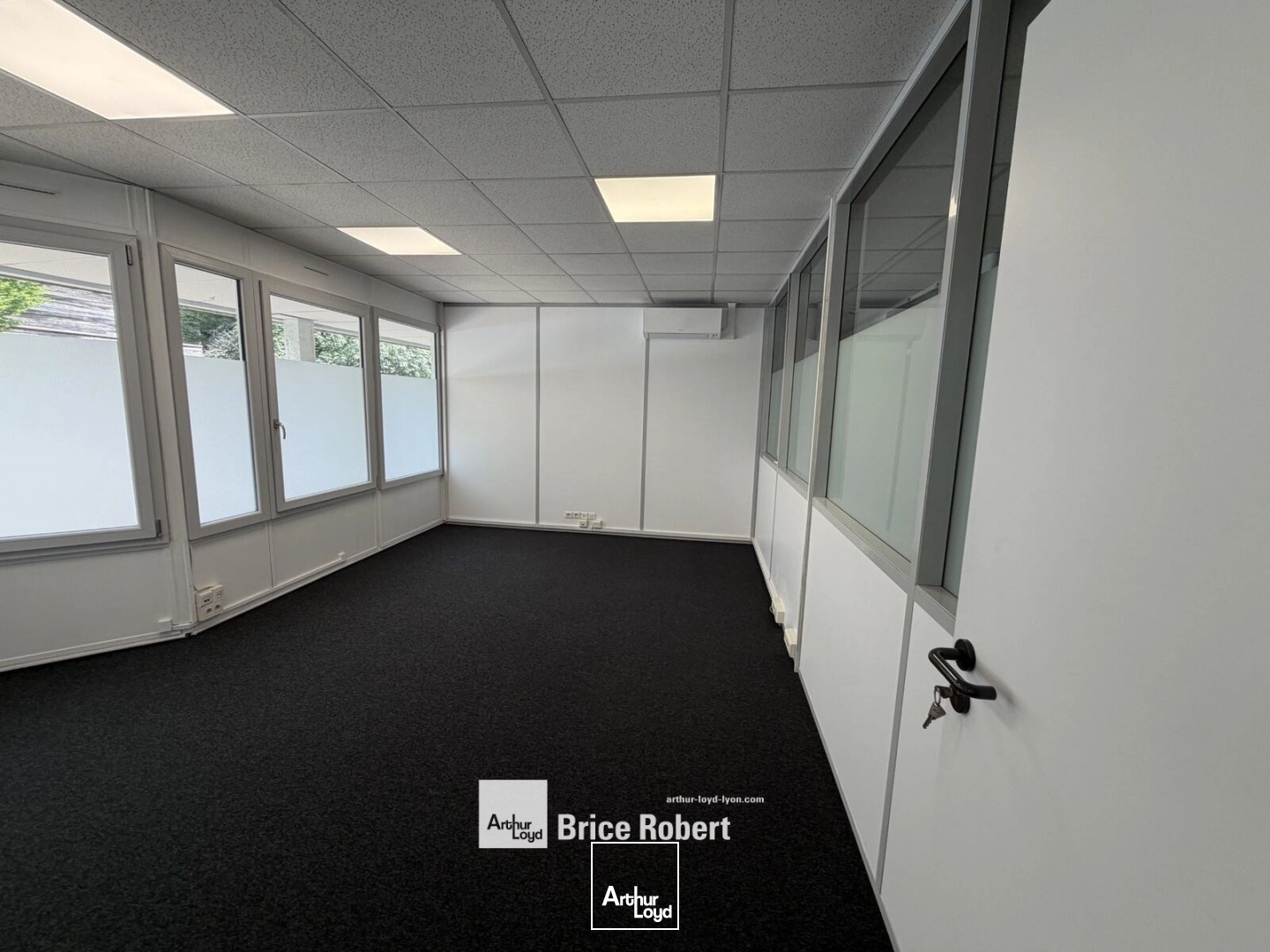 Bureaux - Location - DARDILLY - 69570 - 115-115 - 7759629