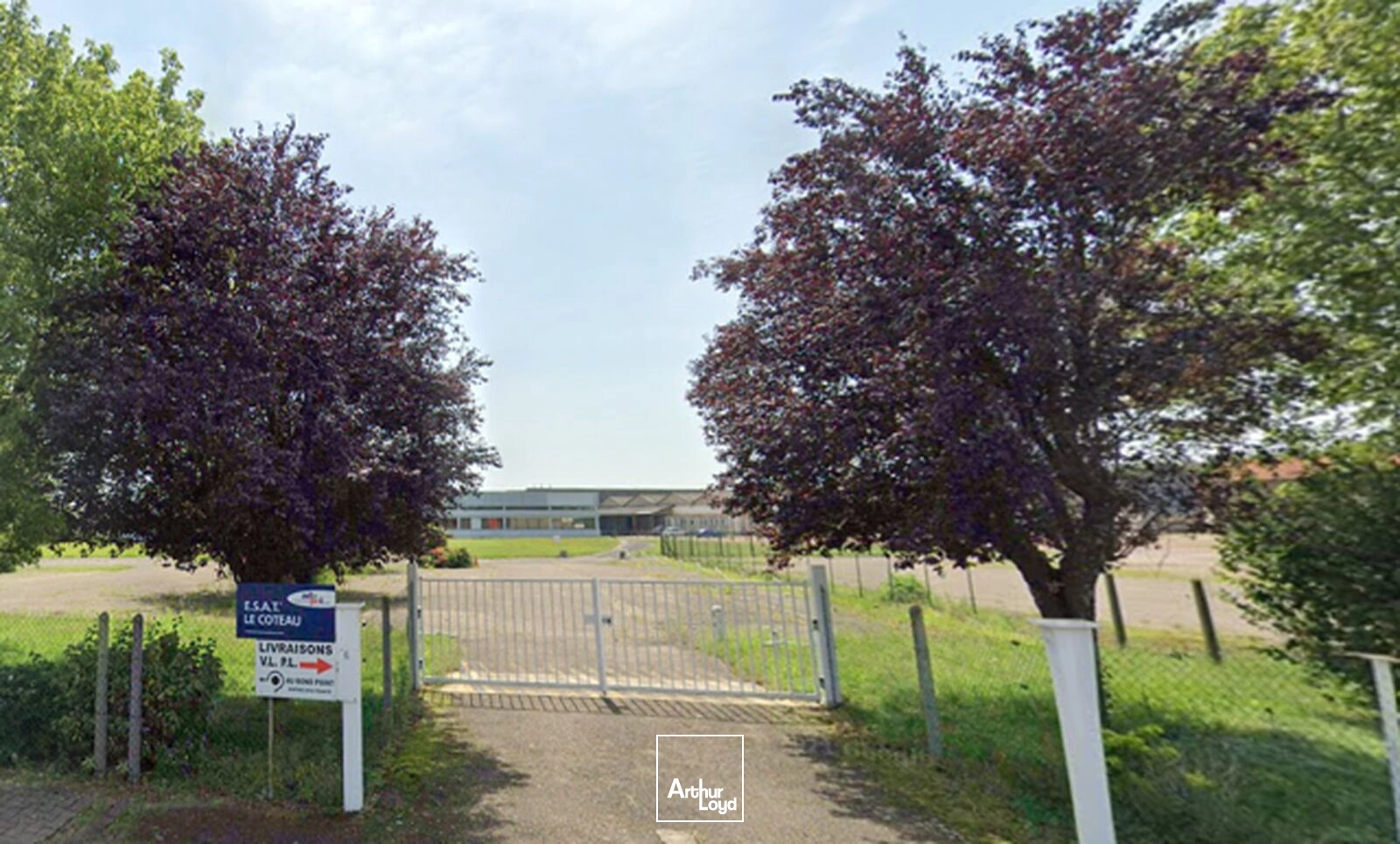 Locaux d'activité & Entrepôts - Vente - LE COTEAU - 42120 - 630-630 - 7764261