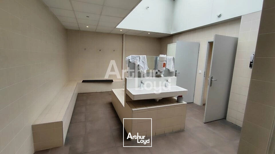 Locaux d'activité & Entrepôts - Location - AIX-LES-BAINS - 73100 - 1200-1200 - 7776872