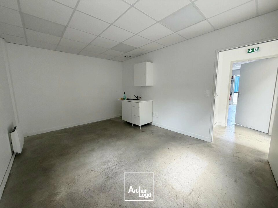 Locaux d'activité & Entrepôts - Location - CORMONTREUIL - 51350 - 480-480 - 7779328