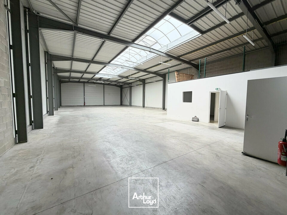 Locaux d'activité & Entrepôts - Location - CORMONTREUIL - 51350 - 480-480 - 7779322