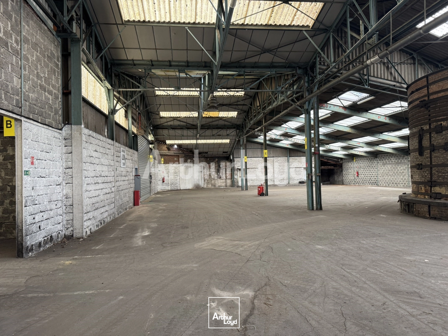 Locaux d'activité & Entrepôts - Location - LAMBERSART - 59130 - 4212-4212 - 7779930