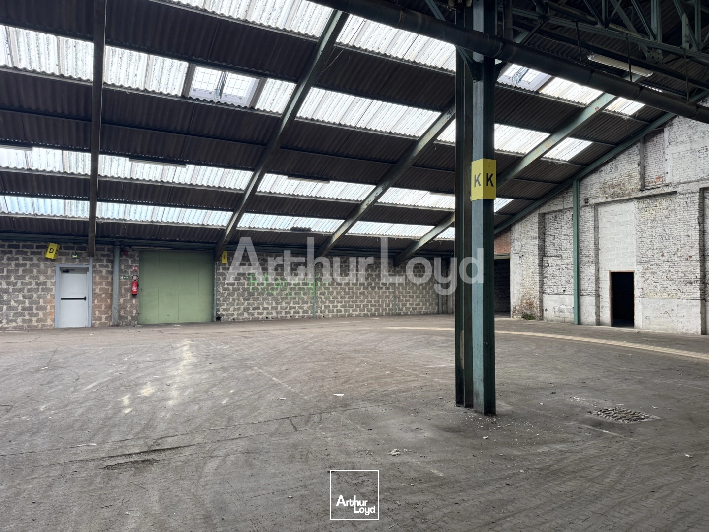 Locaux d'activité & Entrepôts - Location - LAMBERSART - 59130 - 4212-4212 - 7779929