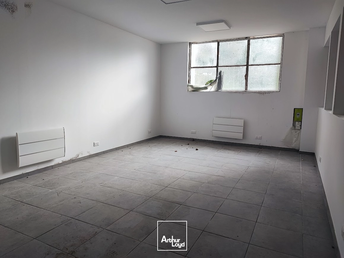 Locaux d'activité & Entrepôts - Vente - LIMOGES - 87100 - 565-565 - 7785956