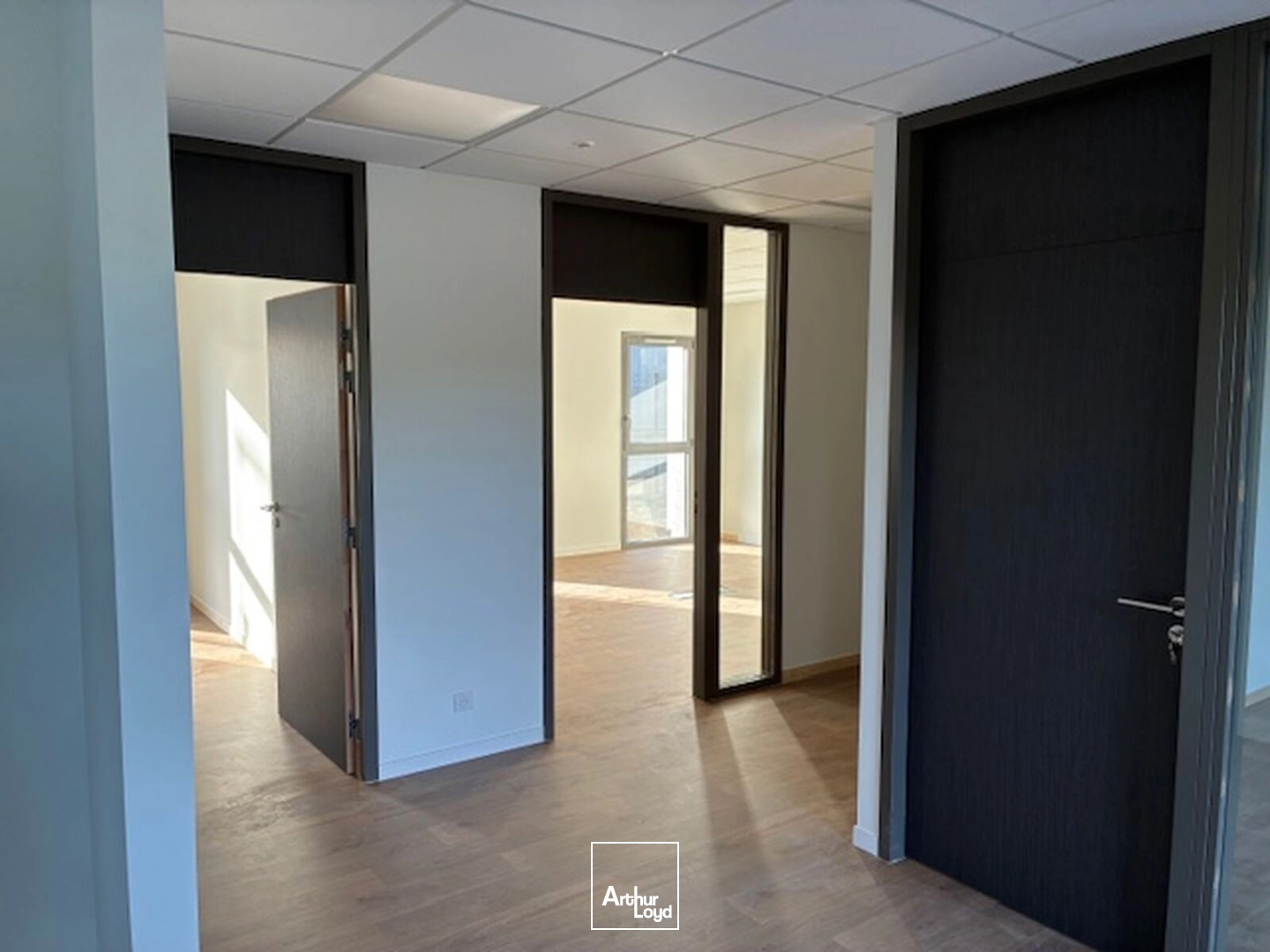 Bureaux - Location - CAMPBON - 44750 - 70-70 - 7788363