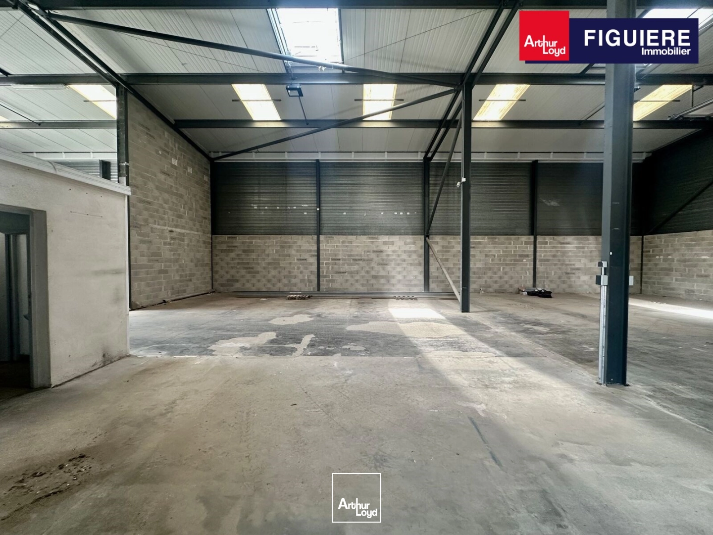 Locaux d'activité & Entrepôts - Location - AIX EN PROVENCE - 13290 - 450-450 - 7799329
