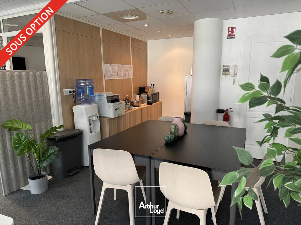 Bureaux - Location - TOURS - 37000 - 65-65 - 7815408