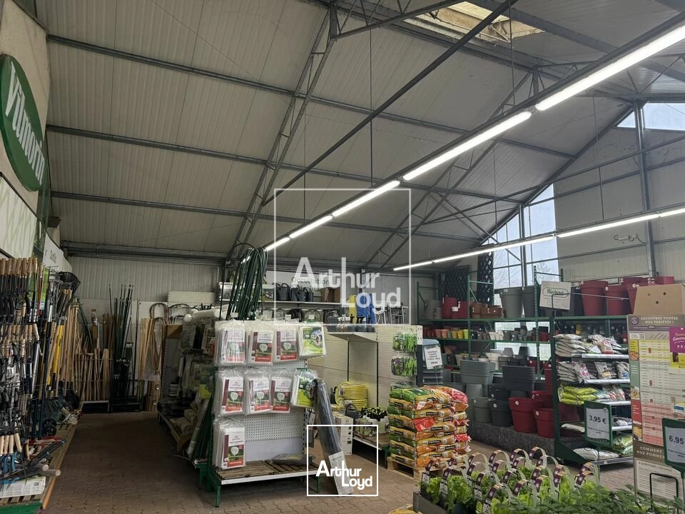 Locaux commerciaux - Vente - NEMOURS - 77140 - 900-900 - 7822815