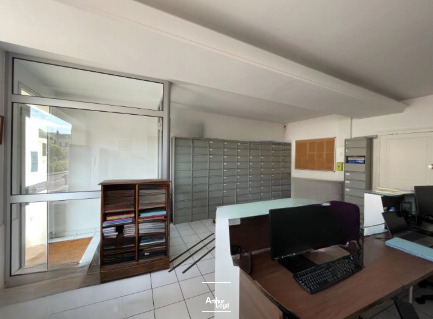 Locaux commerciaux - Location - SOISSONS - 02200 - 61-61 - 7824551