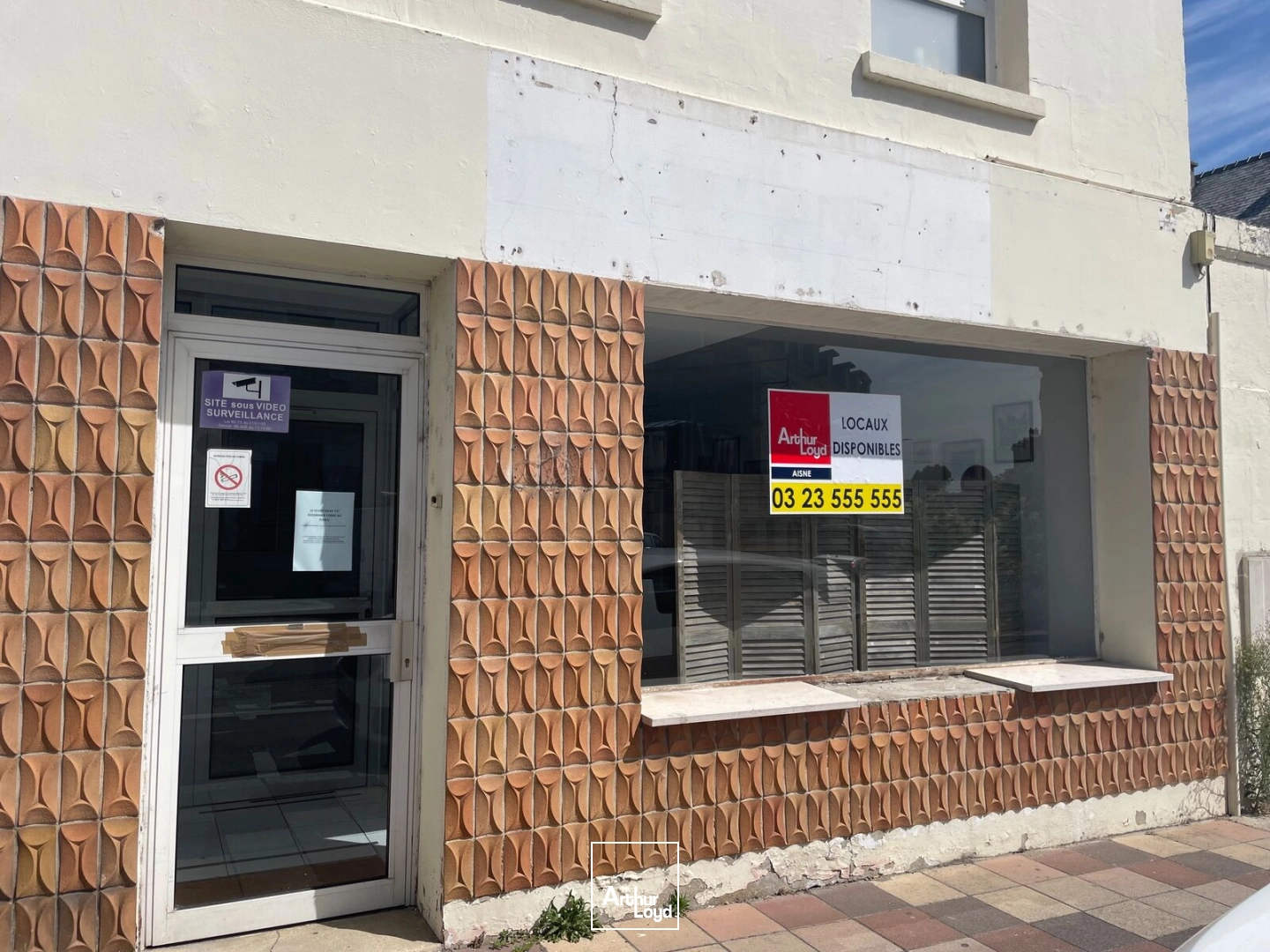 Locaux commerciaux - Location - SOISSONS - 02200 - 61-61 - 7824549