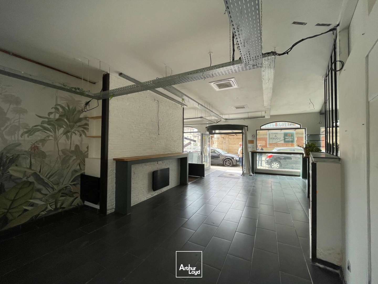Locaux commerciaux - Location - SOISSONS - 02200 - 88-88 - 7824557