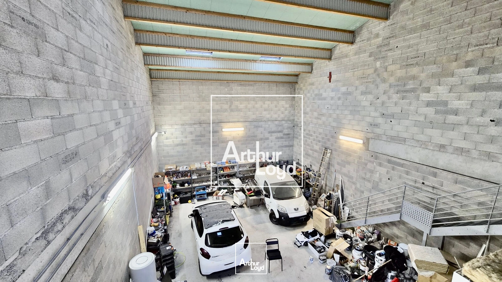 Locaux d'activité & Entrepôts - Location - LUNEL - 34400 - 144-144 - 7824572