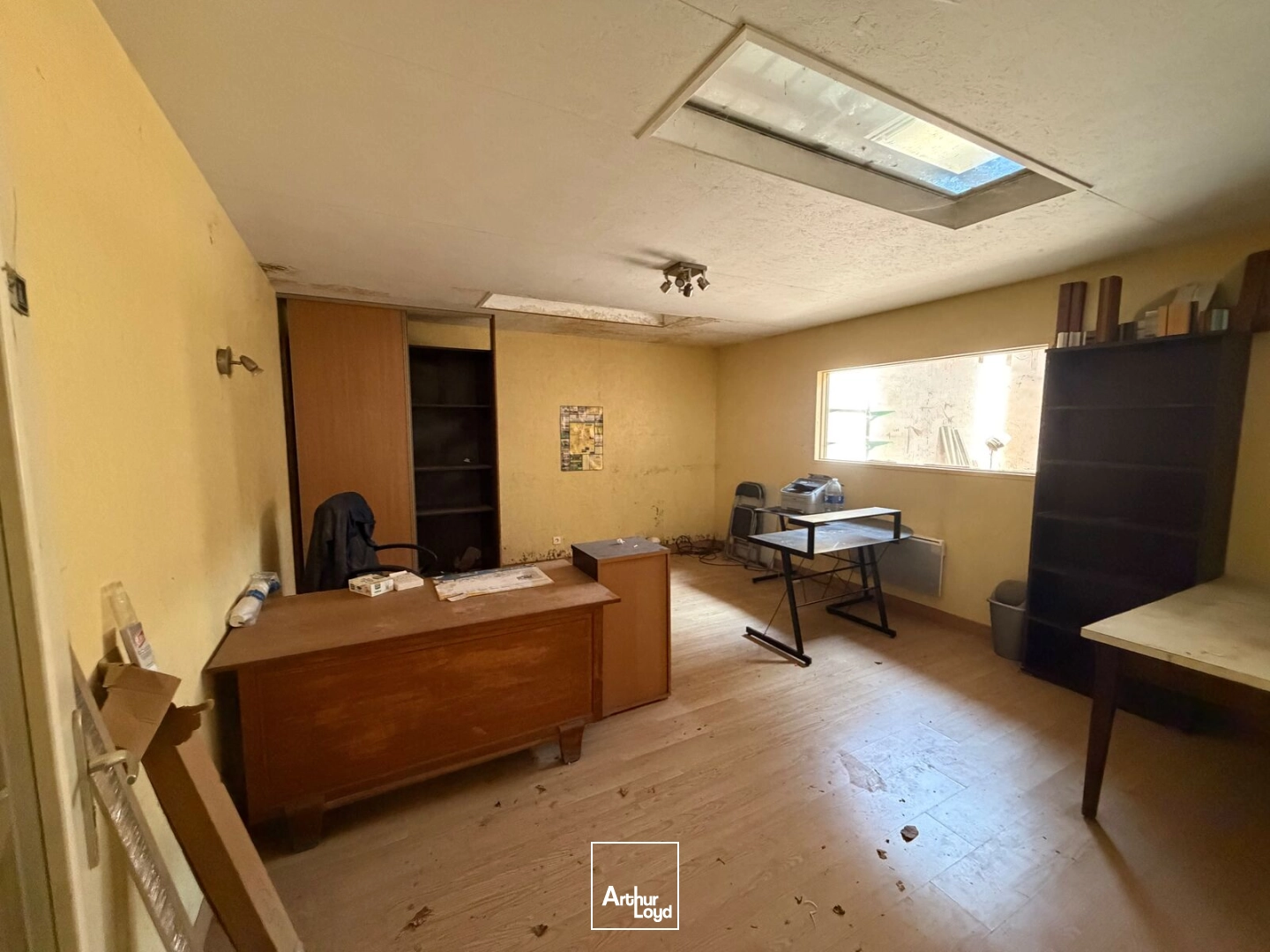 Locaux d'activité & Entrepôts - Location - LUNERAY - 76810 - 643-643 - 7826603