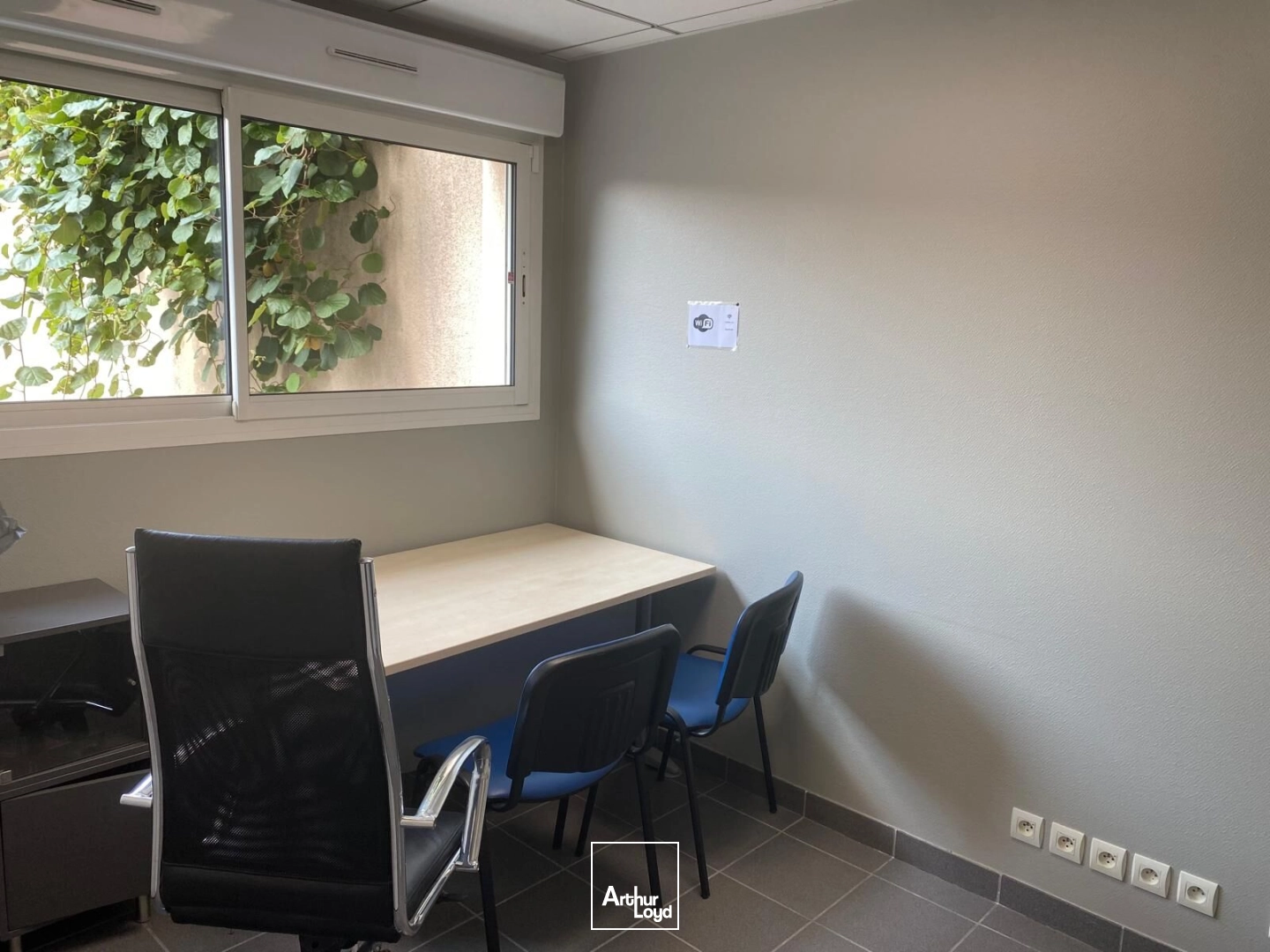 Bureaux - Location - MONTROND LES BAINS - 42210 - 67-67 - 7827257