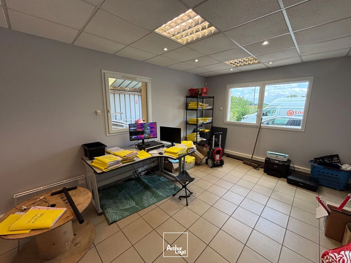 Locaux d'activité & Entrepôts - Location - QUINCAMPOIX - 76230 - 450-450 - 7827580