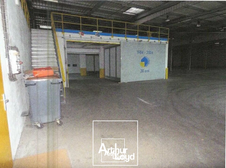 Locaux d'activité & Entrepôts - Location - SAINT PANTALEON DE LARCHE - 19600 - 3070-3070 - 7830815