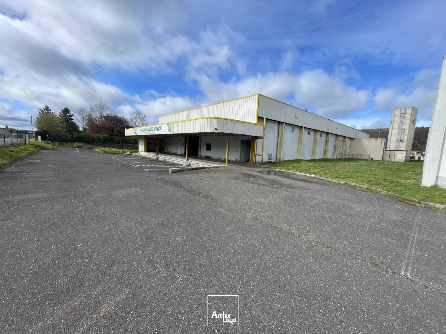 Locaux d'activité & Entrepôts - Location - GRAVIGNY - 27930 - 1300-1300 - 7833641