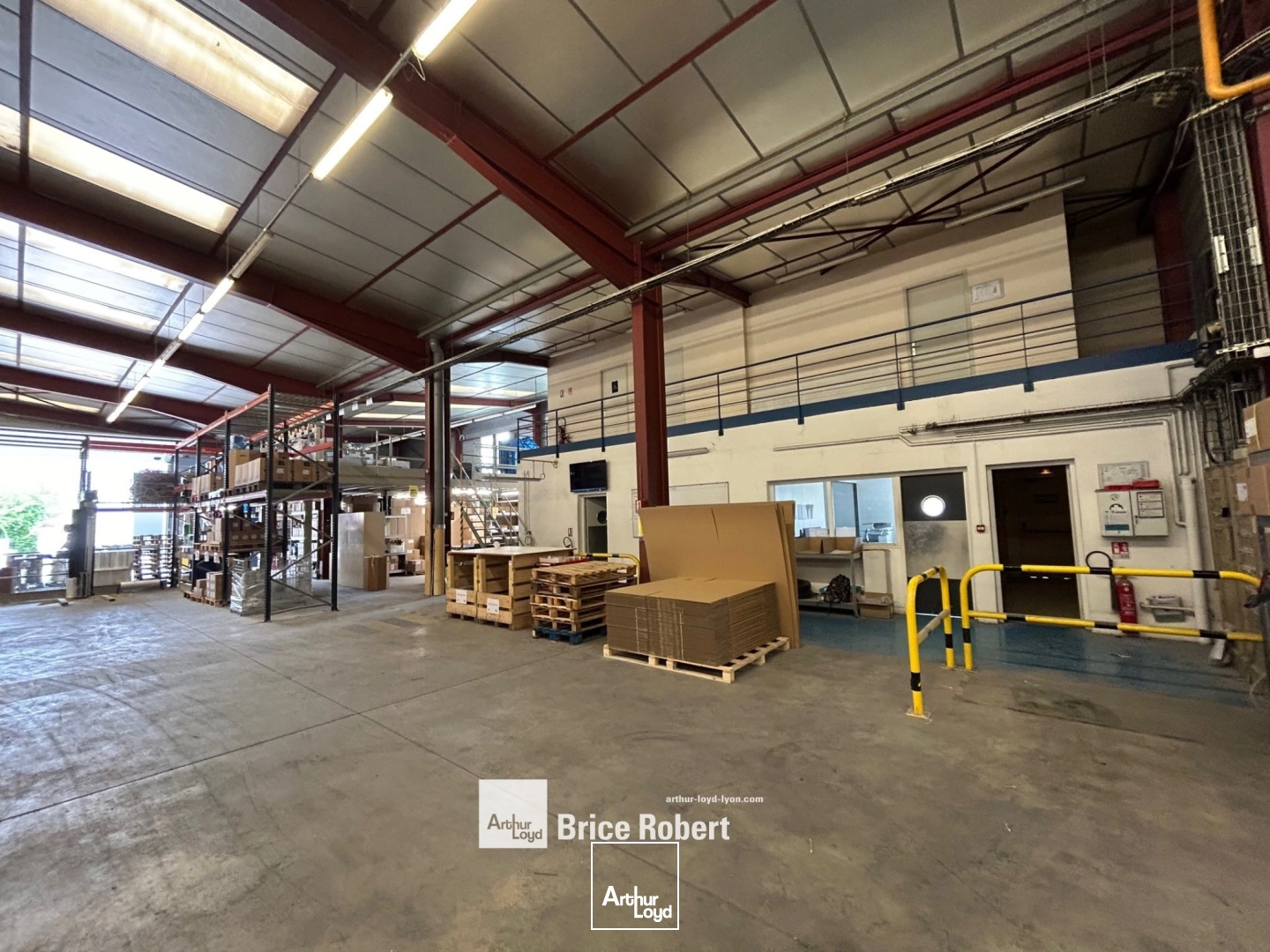Locaux d'activité & Entrepôts - Vente - VILLETTE D'ANTHON - 38280 - 1652-1652 - 7834595