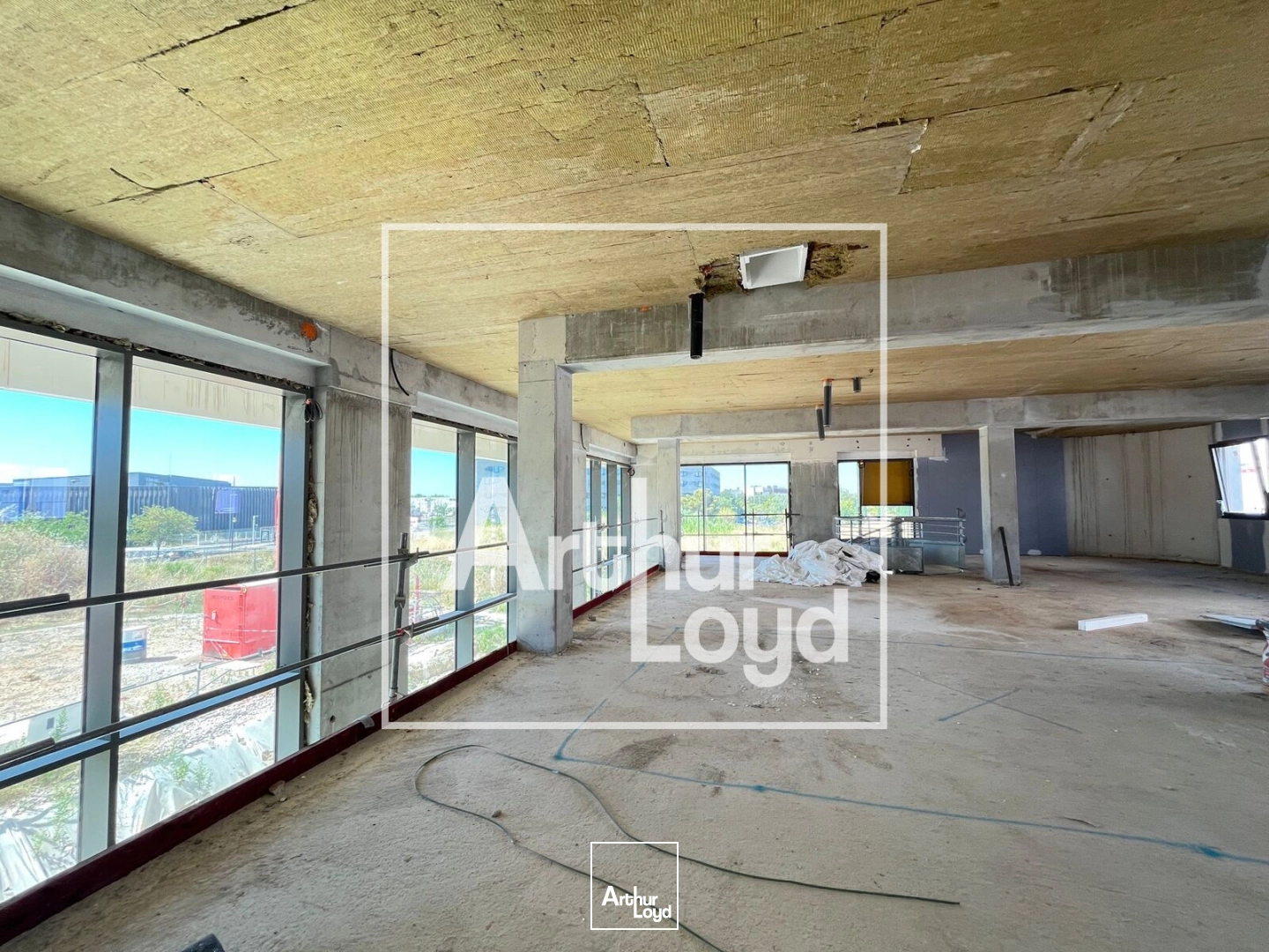 Locaux commerciaux - Location - CASTELNAU LE LEZ - 34170 - 261-522 - 7835992