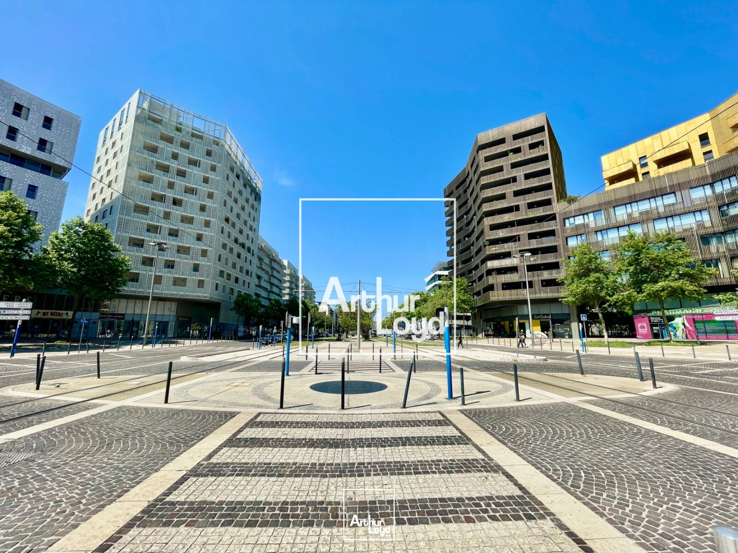 Locaux commerciaux - Location - MONTPELLIER - 34000 - 45.25-152.81 - 7836001