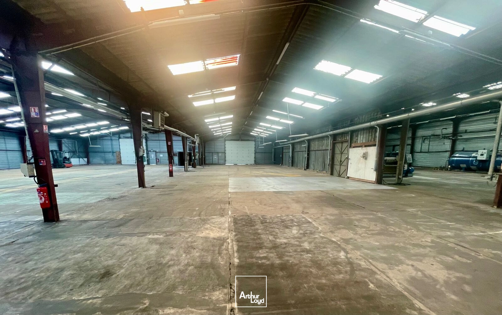Locaux d'activité & Entrepôts - Vente - SAINT ETIENNE DU ROUVRAY - 76800 - 2420-2420 - 7836887