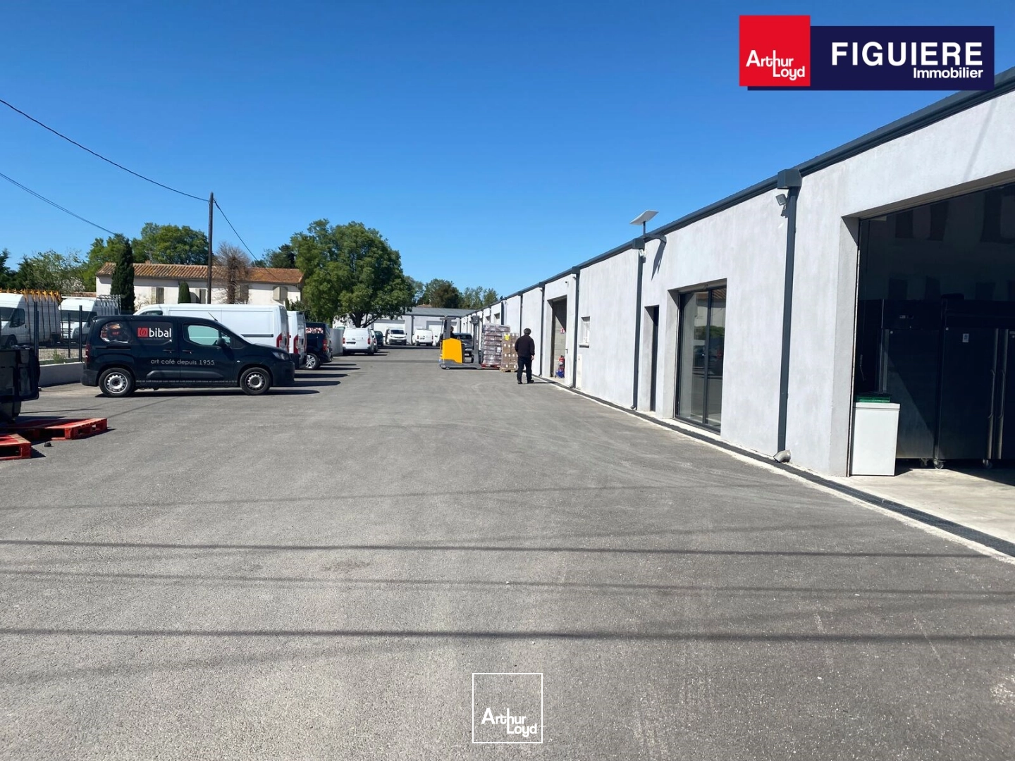 Locaux d'activité & Entrepôts - Location - SALON DE PROVENCE - 13300 - 200-200 - 7850529