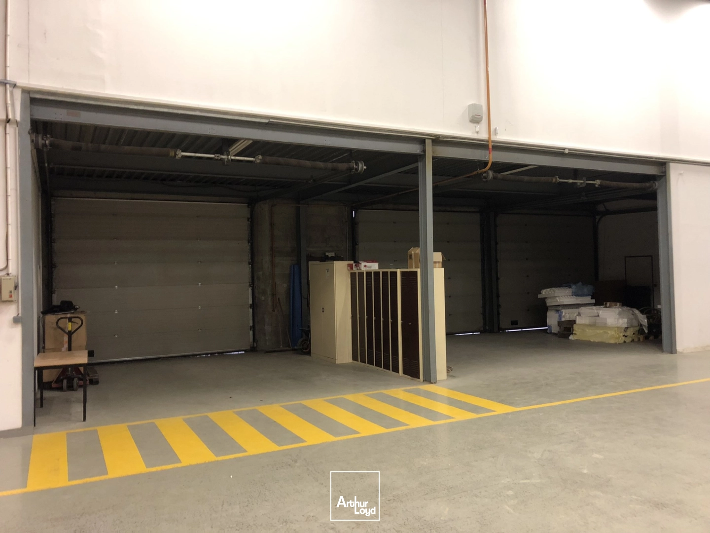 Locaux d'activité & Entrepôts - Location - GOUSSAINVILLE - 95190 - 1933-1933 - 7850985