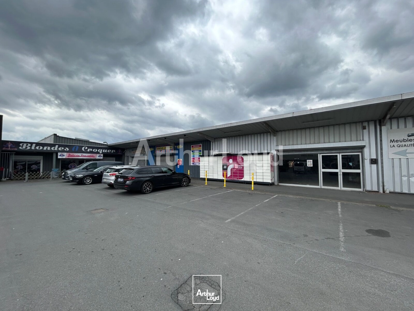 Locaux commerciaux - Location - MONTIGNY EN OSTREVENT - 59182 - 120-416 - 7853570