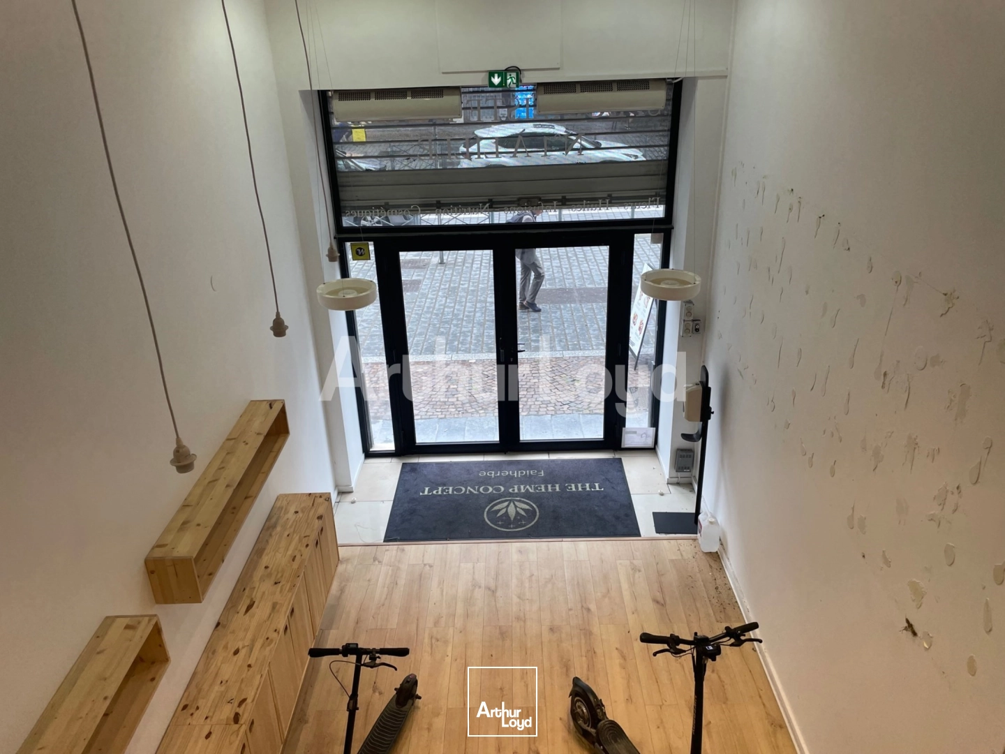 Locaux commerciaux - Location - LILLE - 59000 - 96-96 - 7856803