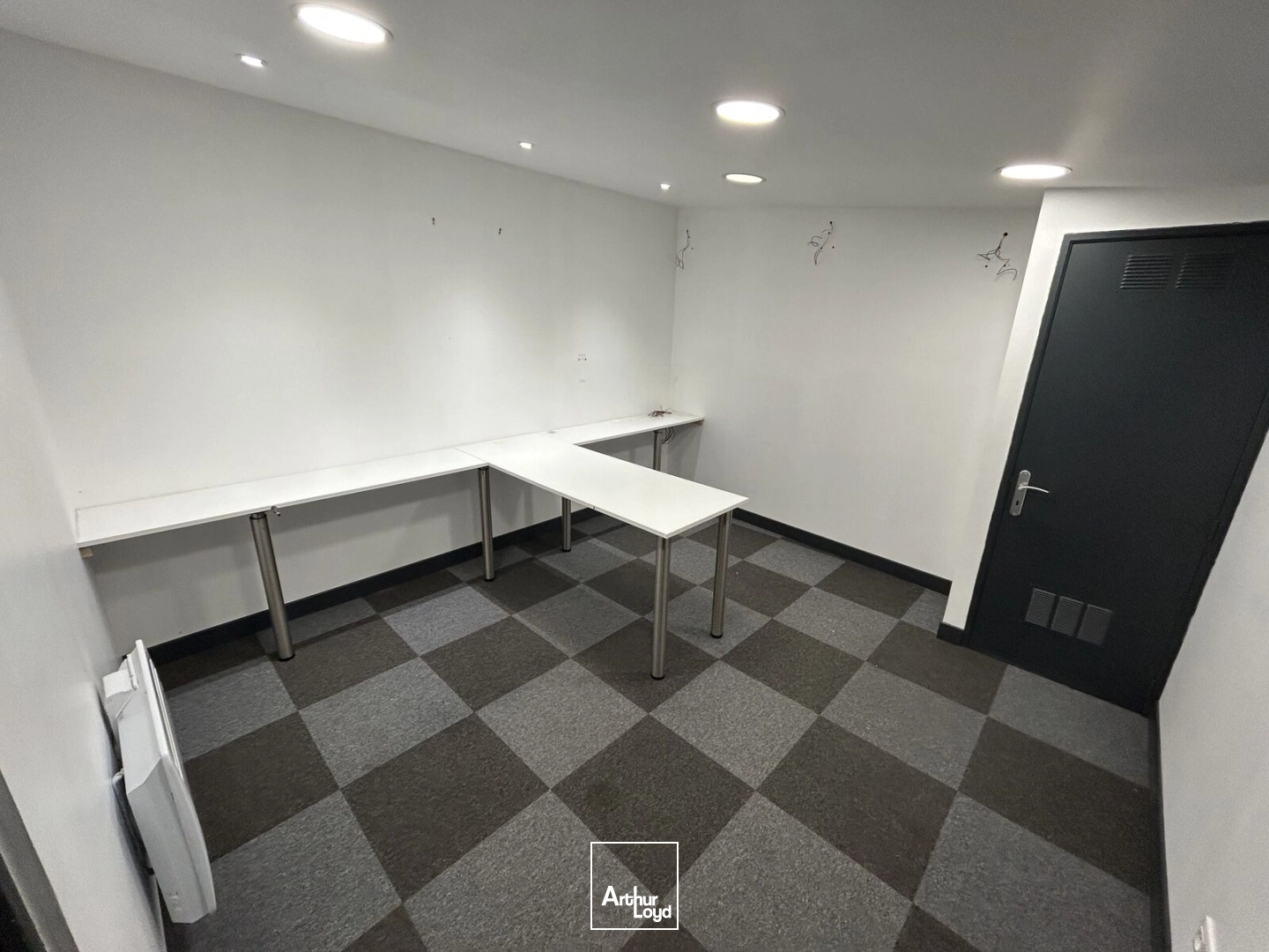Locaux commerciaux - Location - AMIENS - 80000 - 115-115 - 7857131