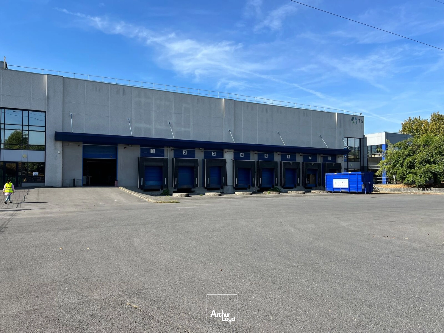 Locaux d'activité & Entrepôts - Location - TREMBLAY EN FRANCE - 93290 - 6690-6690 - 7857521