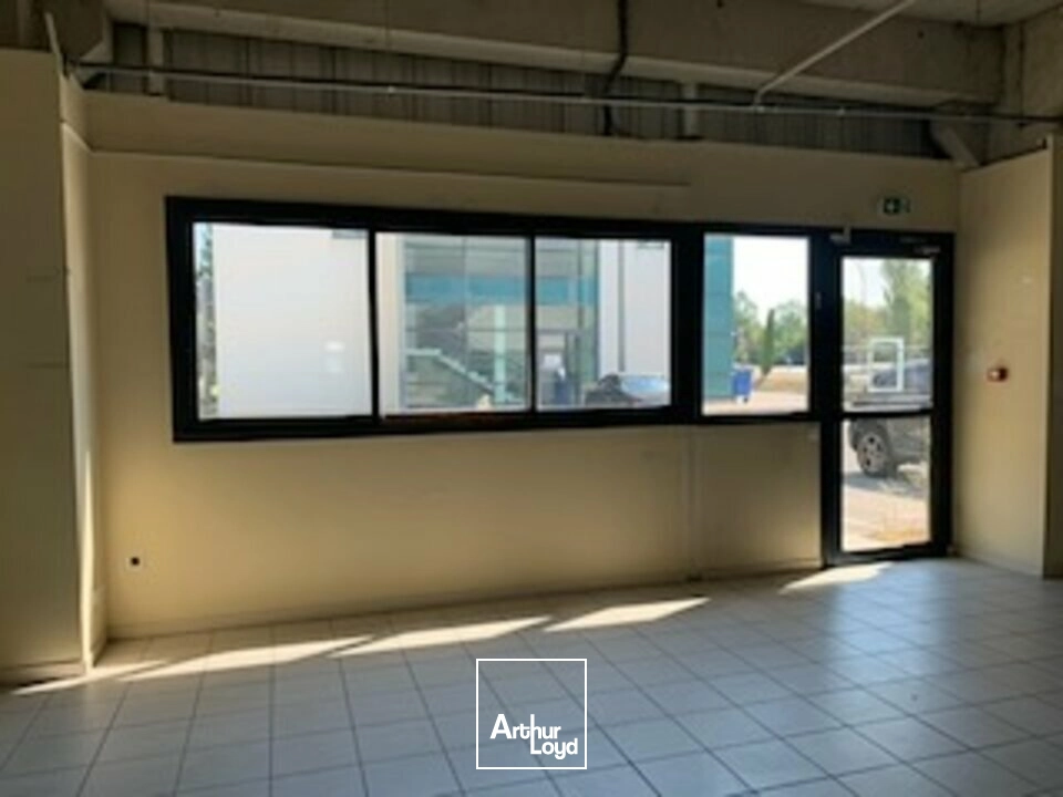 Bureaux - Location - ENTRAIGUES SUR LA SORGUE - 84320 - 280-451 - 7857816
