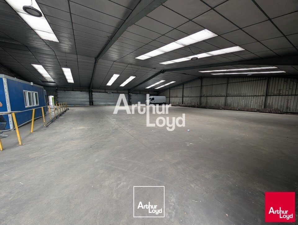 Locaux d'activité & Entrepôts - Location - BÉDÉE - 35137 - 1000-1000 - 7858641