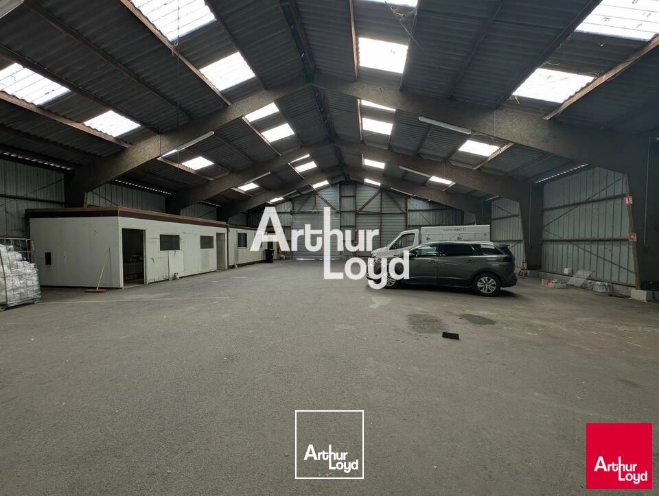 Locaux d'activité & Entrepôts - Location - SAINT-JACQUES-DE-LA-LANDE - 35136 - 500-500 - 7858646