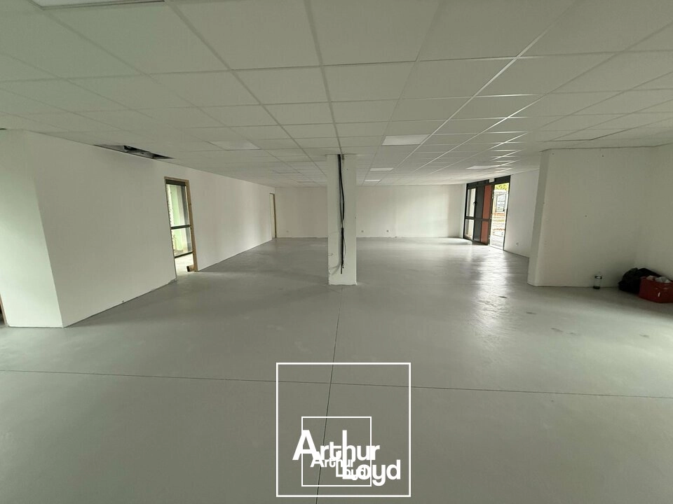 Locaux commerciaux - Vente - BRIVE-LA-GAILLARDE - 19100 - 174-174 - 7859348