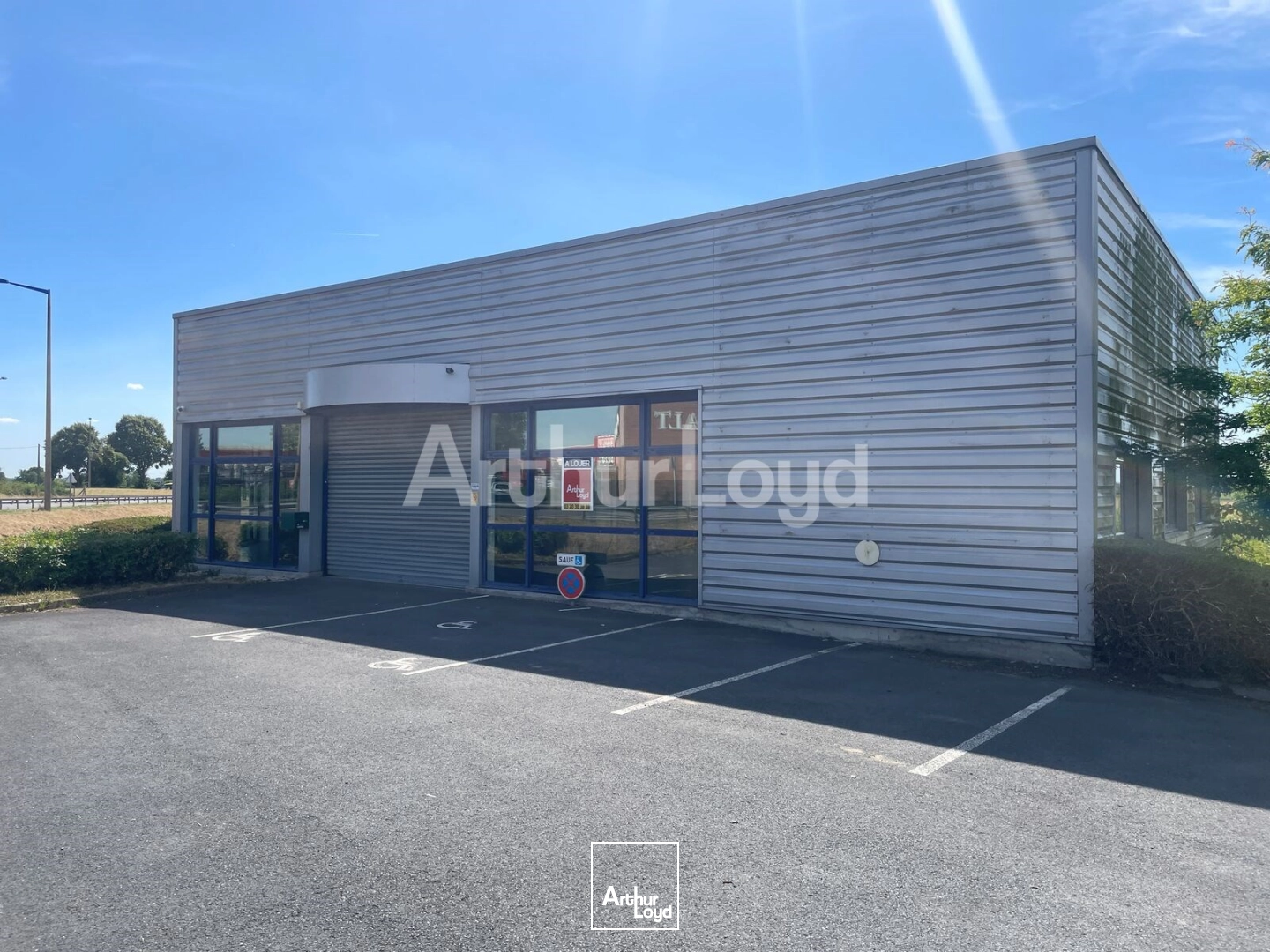 Locaux d'activité & Entrepôts - Location - FERIN - 59169 - 960-960 - 7864585