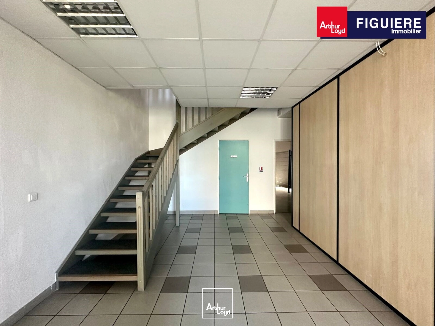 Locaux d'activité & Entrepôts - Location - AIX EN PROVENCE - 13290 - 260-260 - 7868266