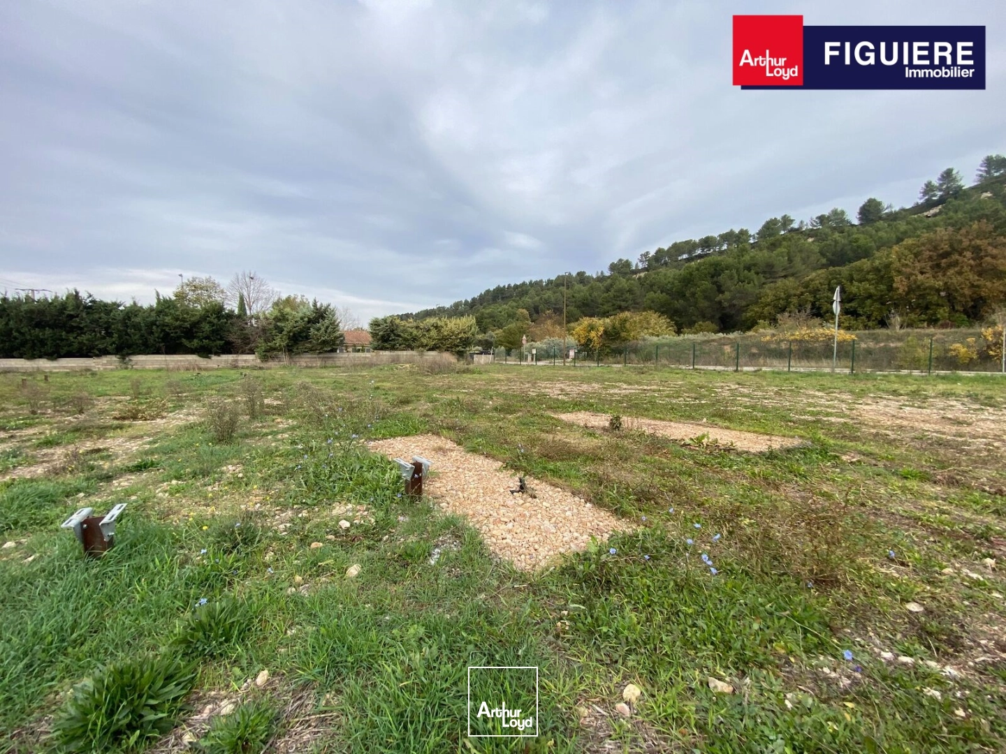 Terrains - Location - CHATEAUNEUF LE ROUGE - 13790 - 2000-2000 - 7868346