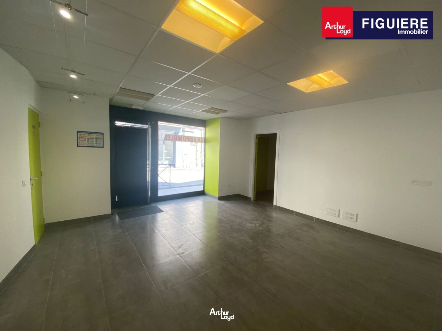 Locaux commerciaux - Vente - ARLES - 13200 - 220-220 - 7869122