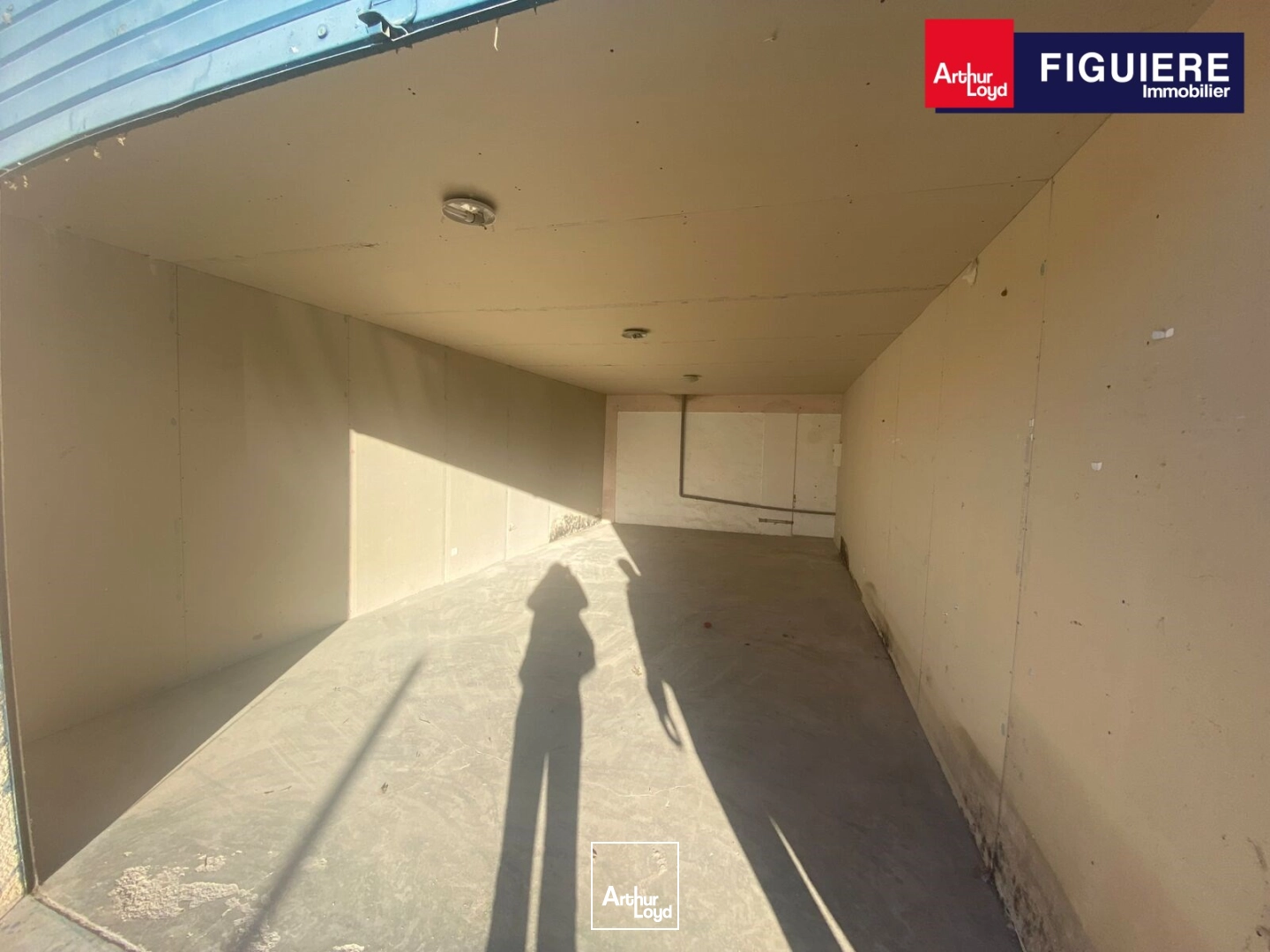 Locaux d'activité & Entrepôts - Location - EYGUIERES - 13430 - 39-39 - 7869689