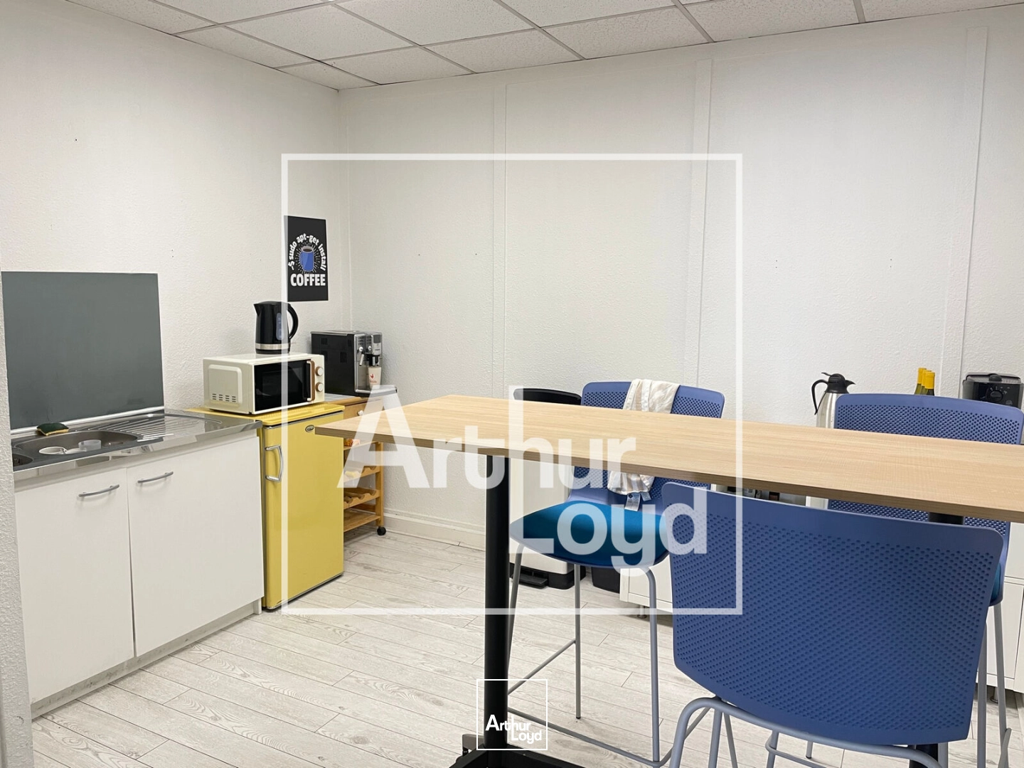 Bureaux - Location - MAUGUIO - 34130 - 121.9-121.9 - 7869889