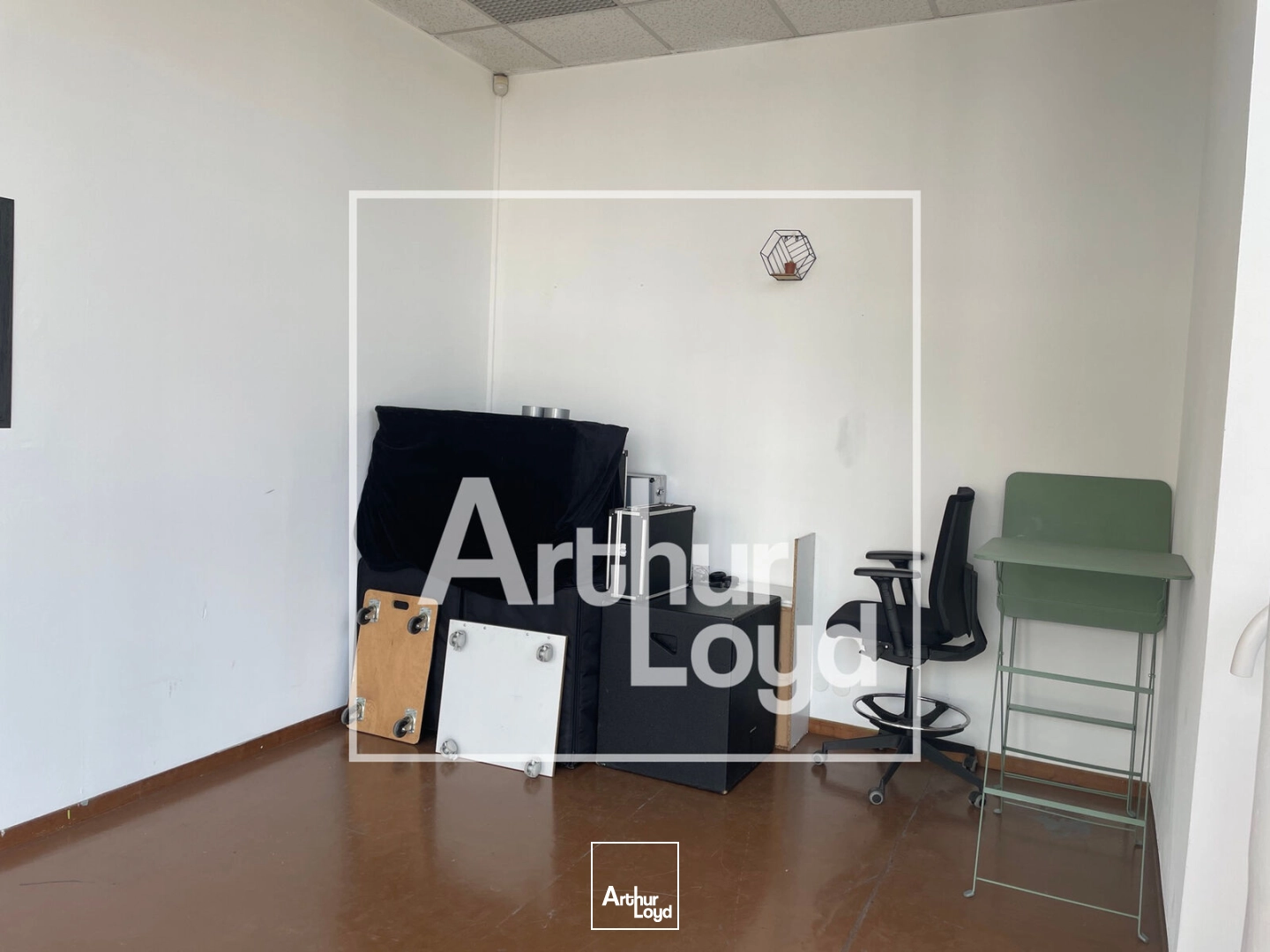 Bureaux - Location - MAUGUIO - 34130 - 121.9-121.9 - 7869888