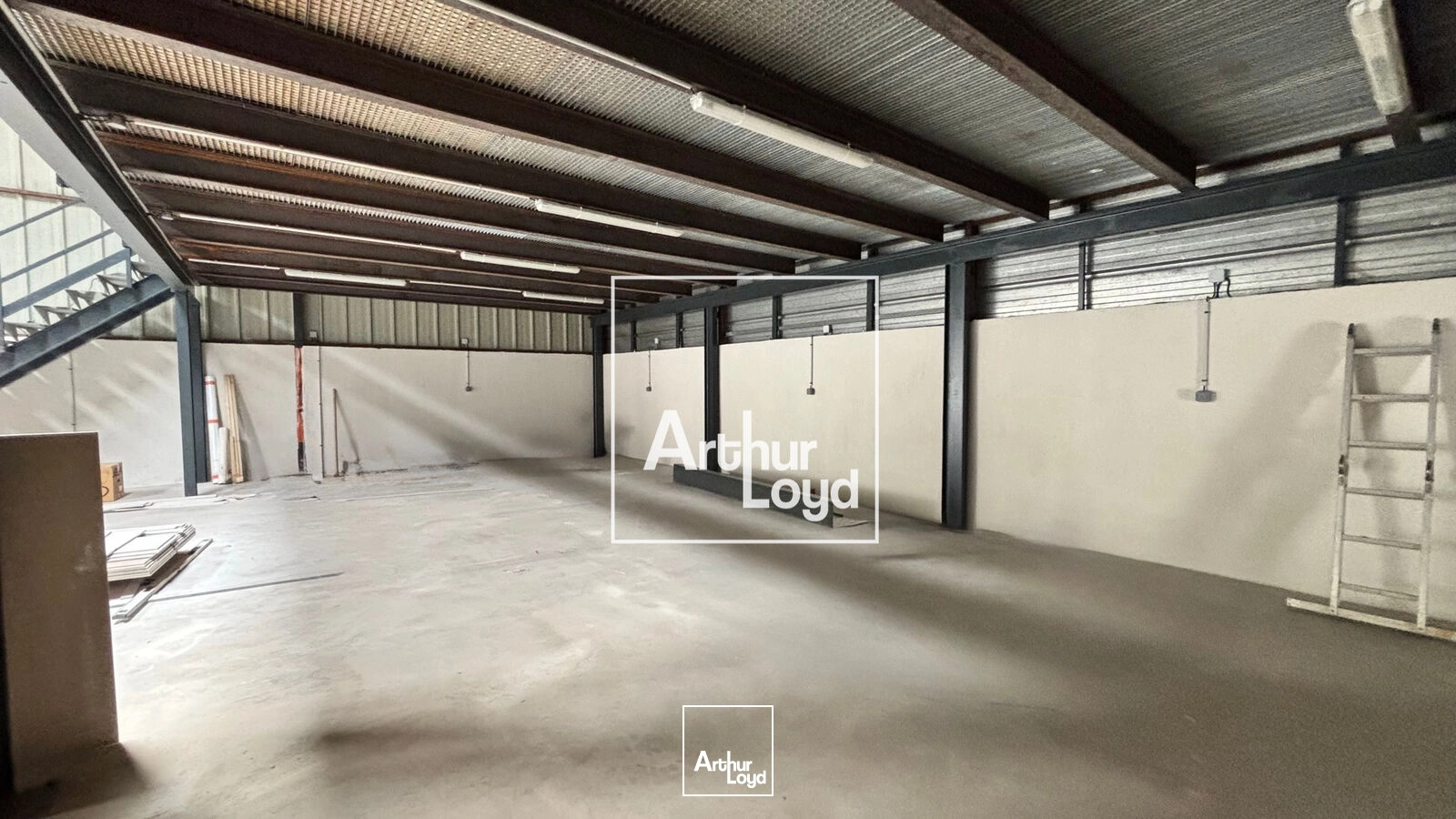 Locaux d'activité & Entrepôts - Location - SAINT JEAN DE VEDAS - 34430 - 382-382 - 7869896