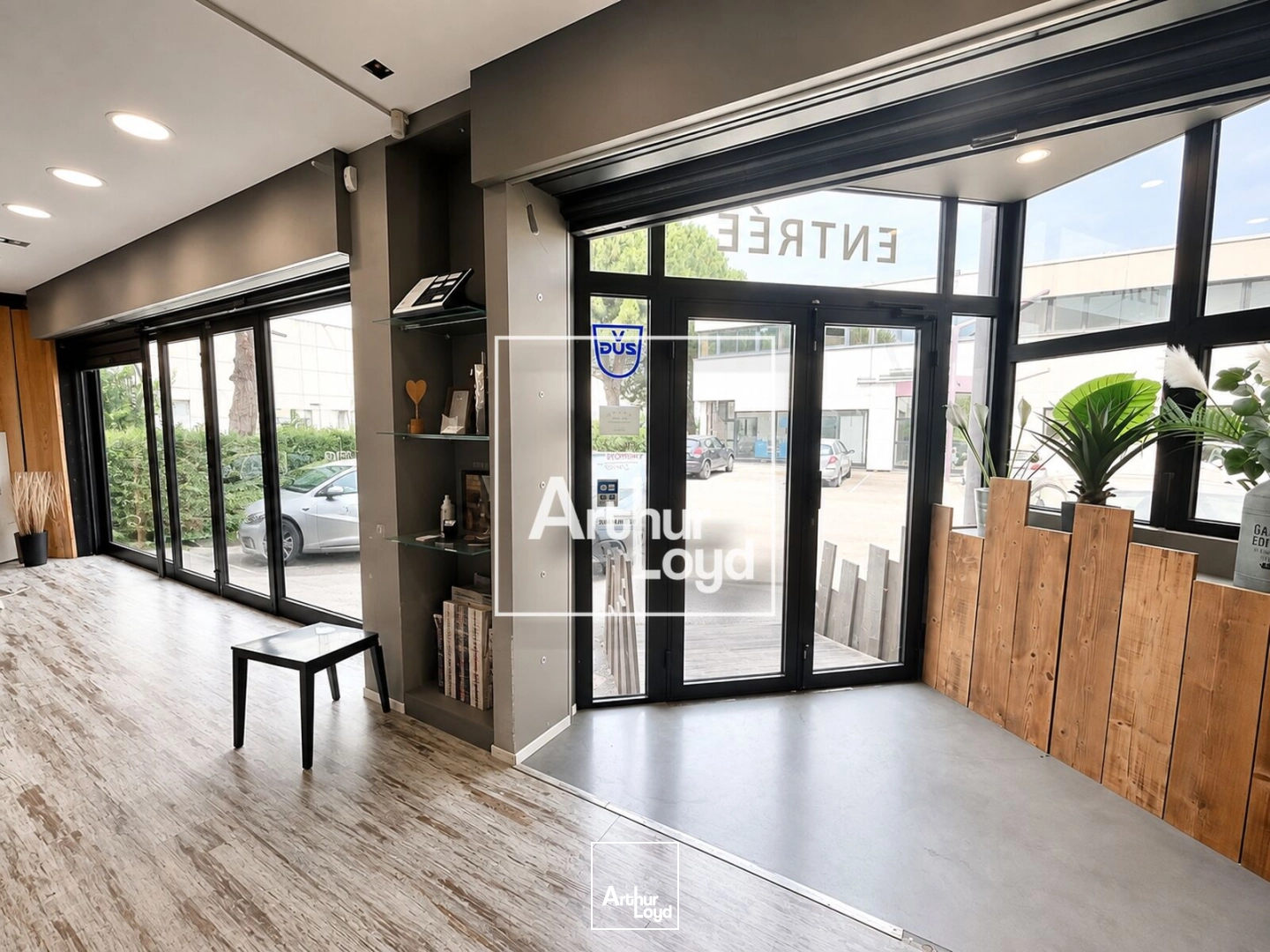 Bureaux - Location - NIMES - 30900 - 100-100 - 7869943