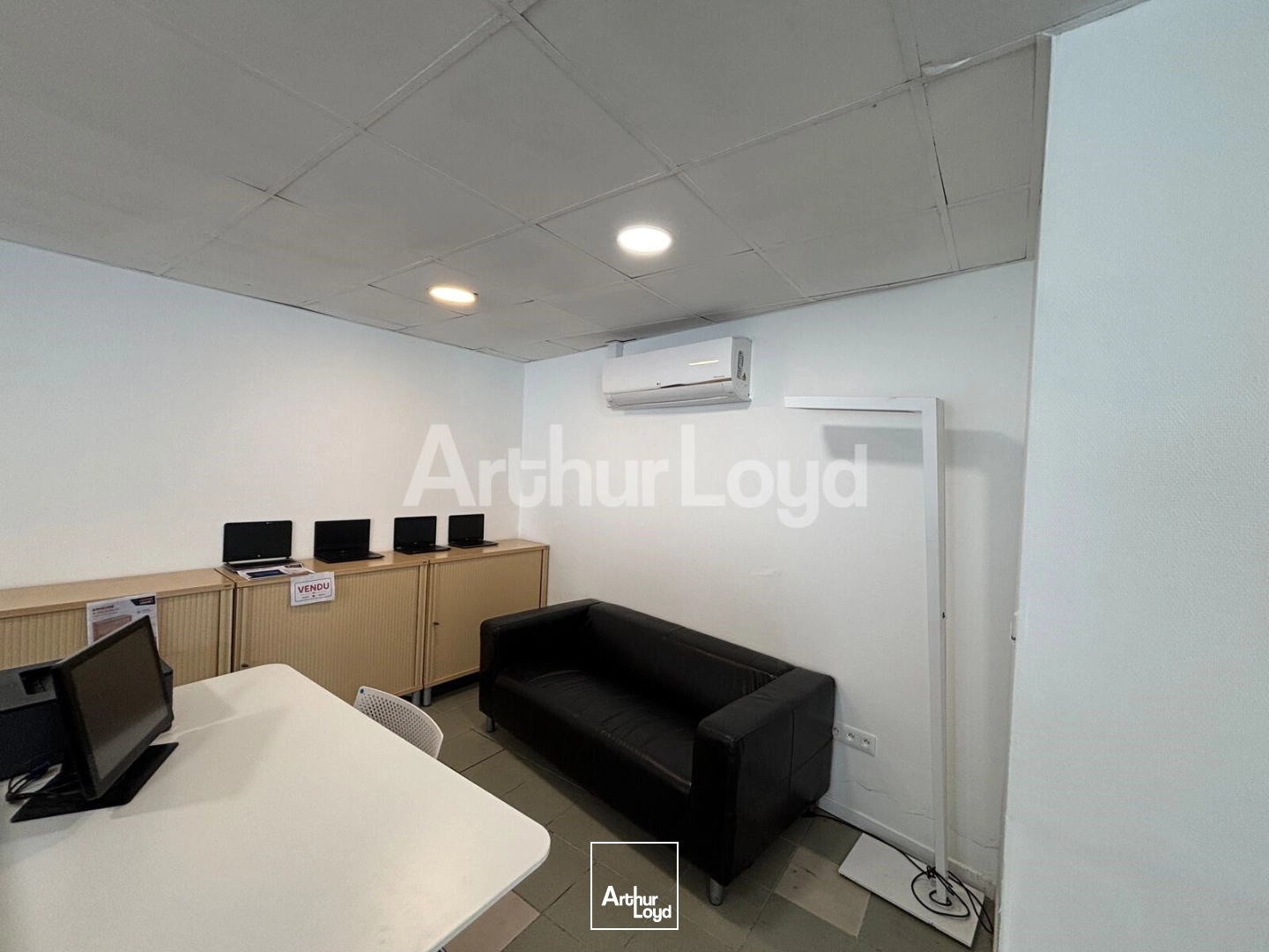 Locaux commerciaux - Location - DOUAI - 59500 - 170-170 - 7873436
