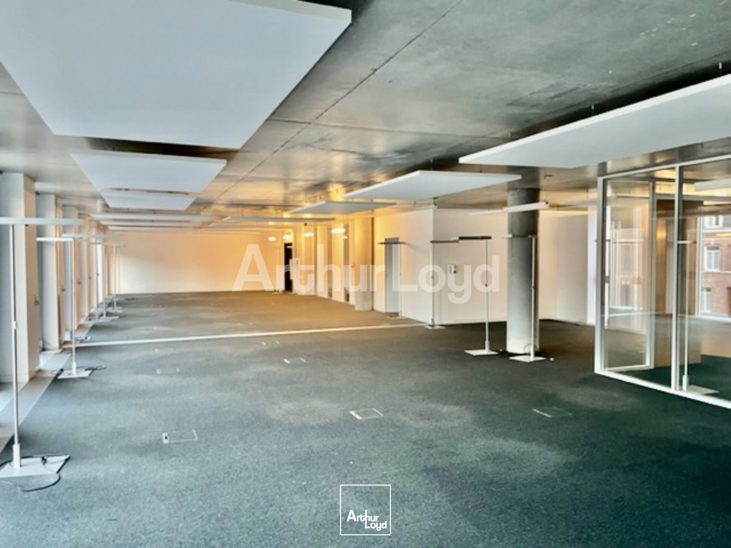 Bureaux - Location - LILLE - 59000 - 247.61-574.53 - 7874403