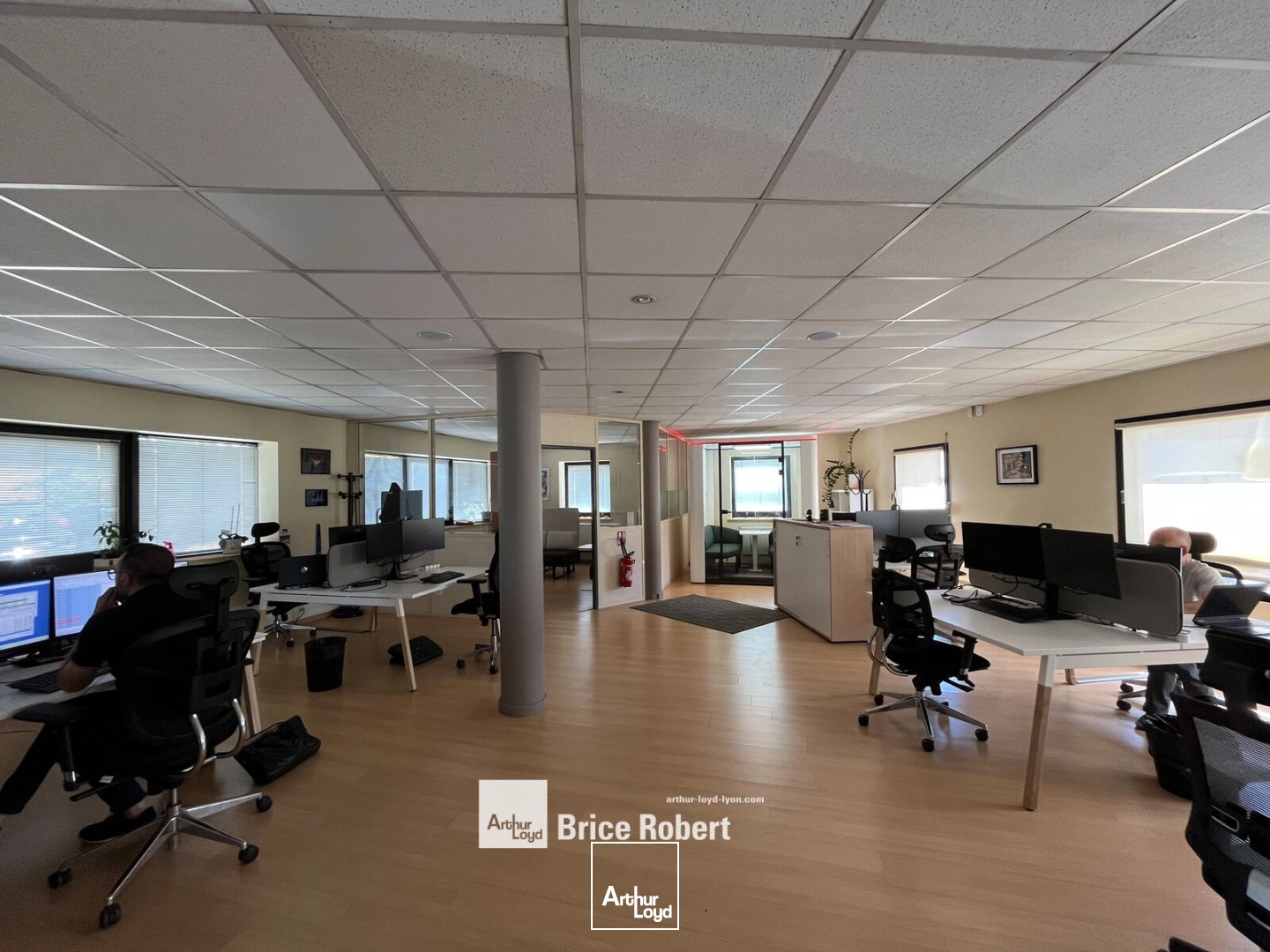 Locaux d'activité & Entrepôts - Location - CHASSIEU - 69680 - 2600-2600 - 7876275