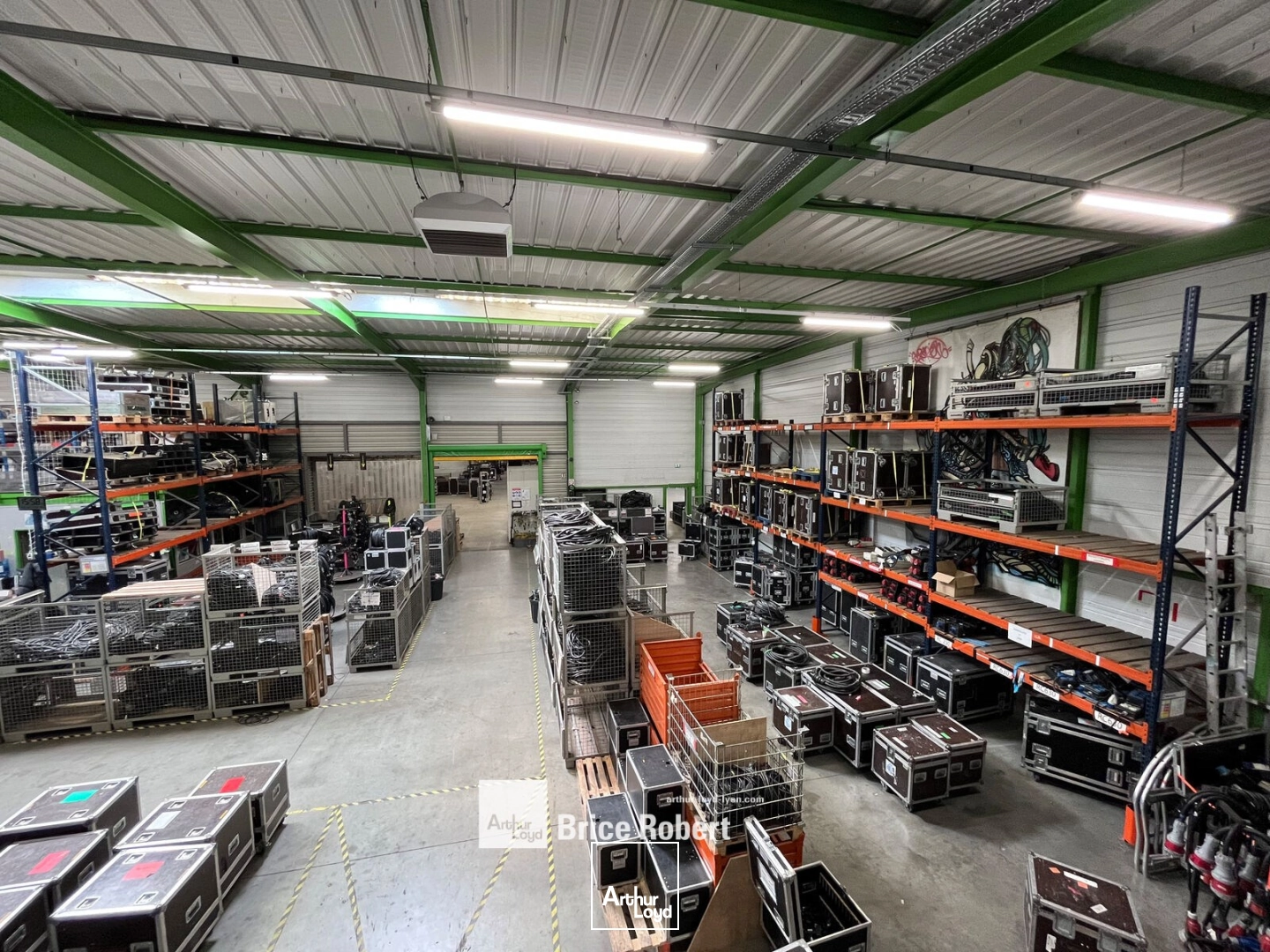 Locaux d'activité & Entrepôts - Location - CHASSIEU - 69680 - 2600-2600 - 7876274